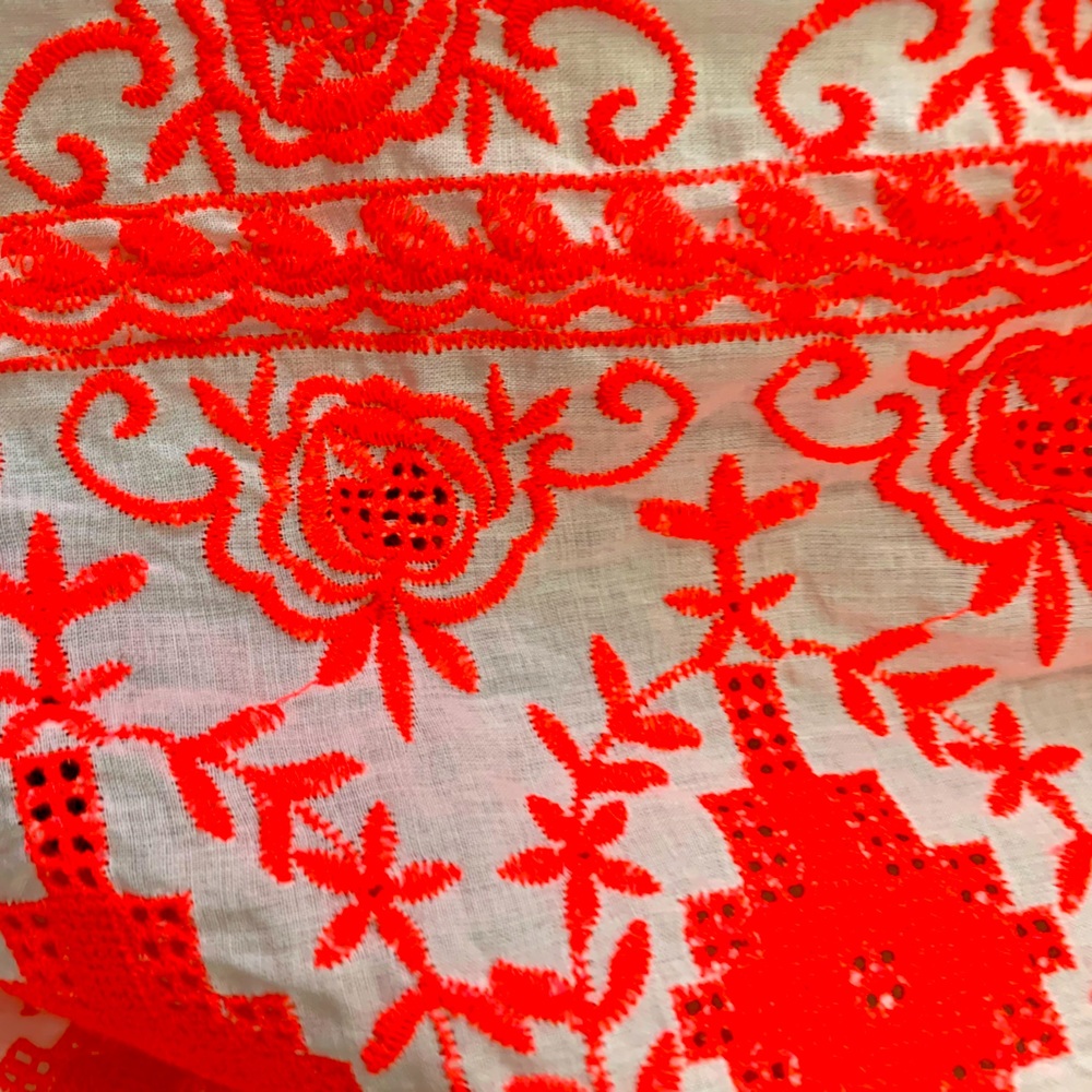 NWT Large Infinity Scarf Cotton White with Hot Pink Embroidery & Tassels - Picture 2 of 6